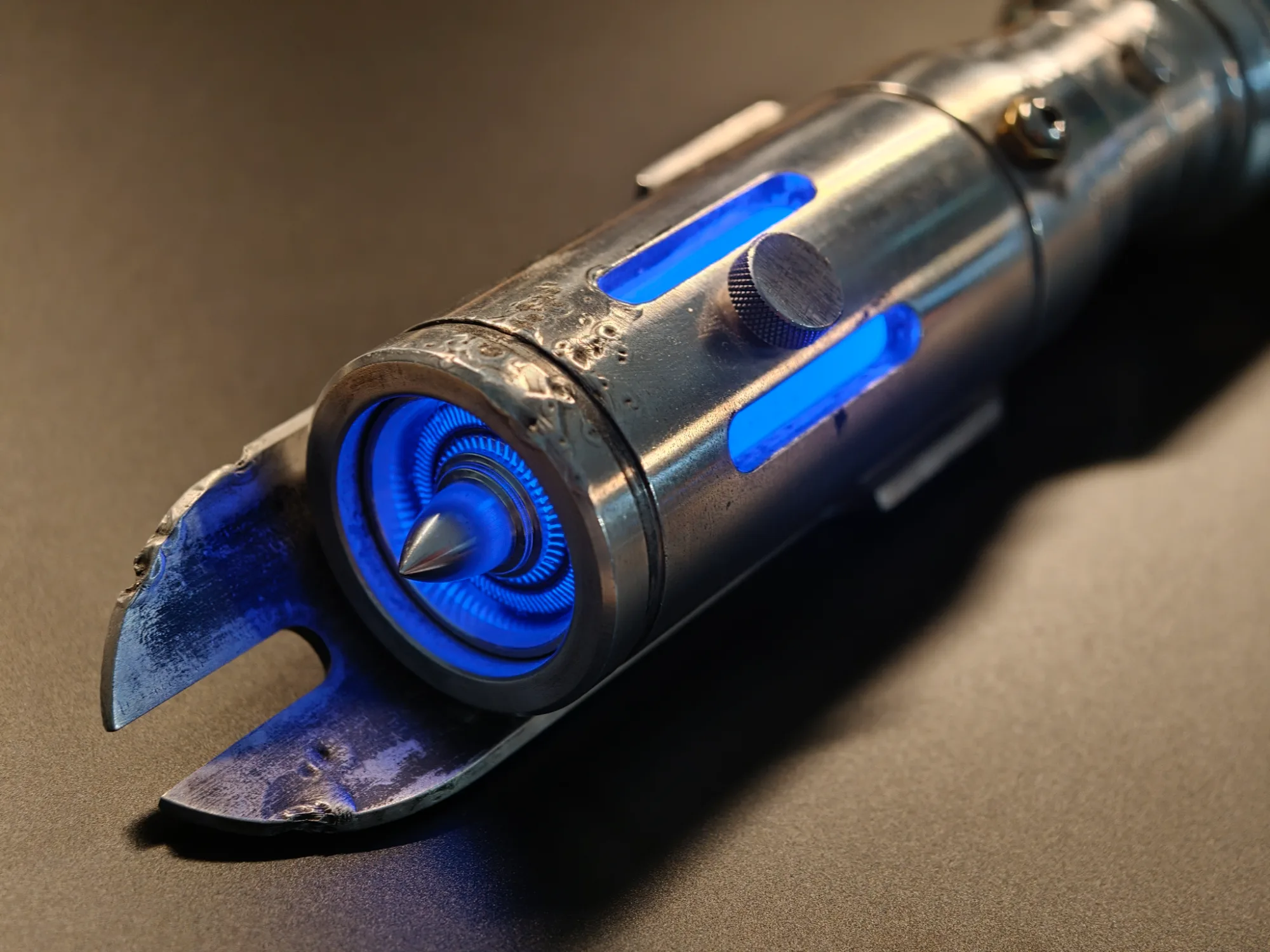 Custom Patina Loks (Beispiel Laserschwert)
